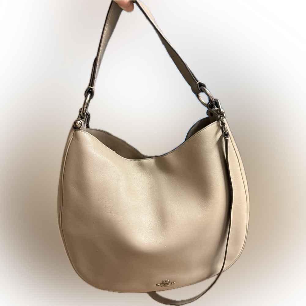 Coach Hobo Cream Bag